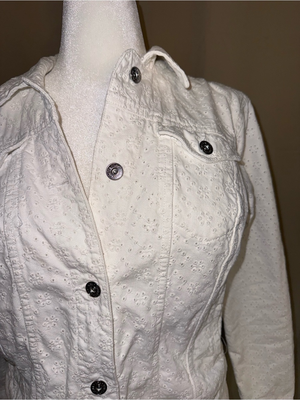 Ralph Lauren White Eyelet‎ Denim Jacket - Picture 2 of 5